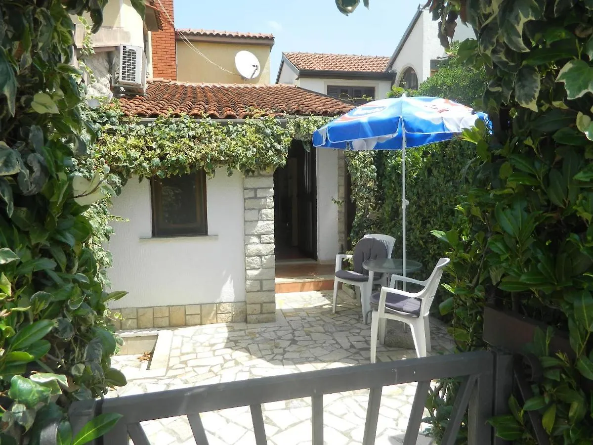 Apartments Vila Vanda Poreč Croacia